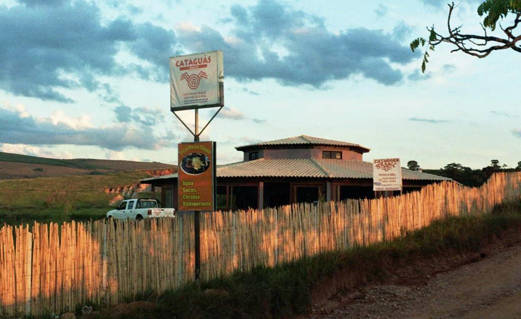 Cataguas Brasil Pousada Карранкас Экстерьер фото
